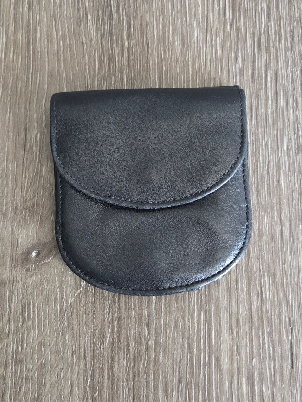 Stone Mountain Black Leather Taxi Wallet